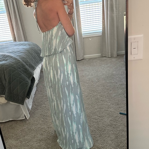 Halter Neck Maxi Dress - Picture 3 of 3